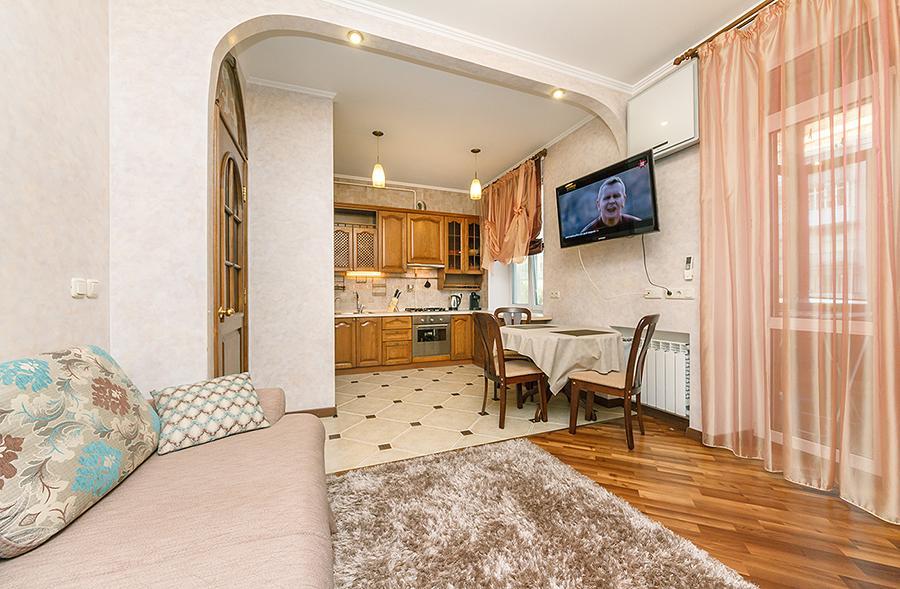 Ferienwohnung Amazing Two Beds In The Klovskiy Spusk Kiew Exterior foto
