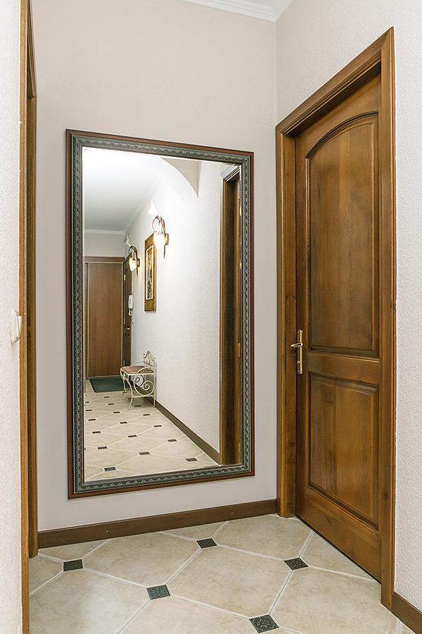 Ferienwohnung Amazing Two Beds In The Klovskiy Spusk Kiew Exterior foto